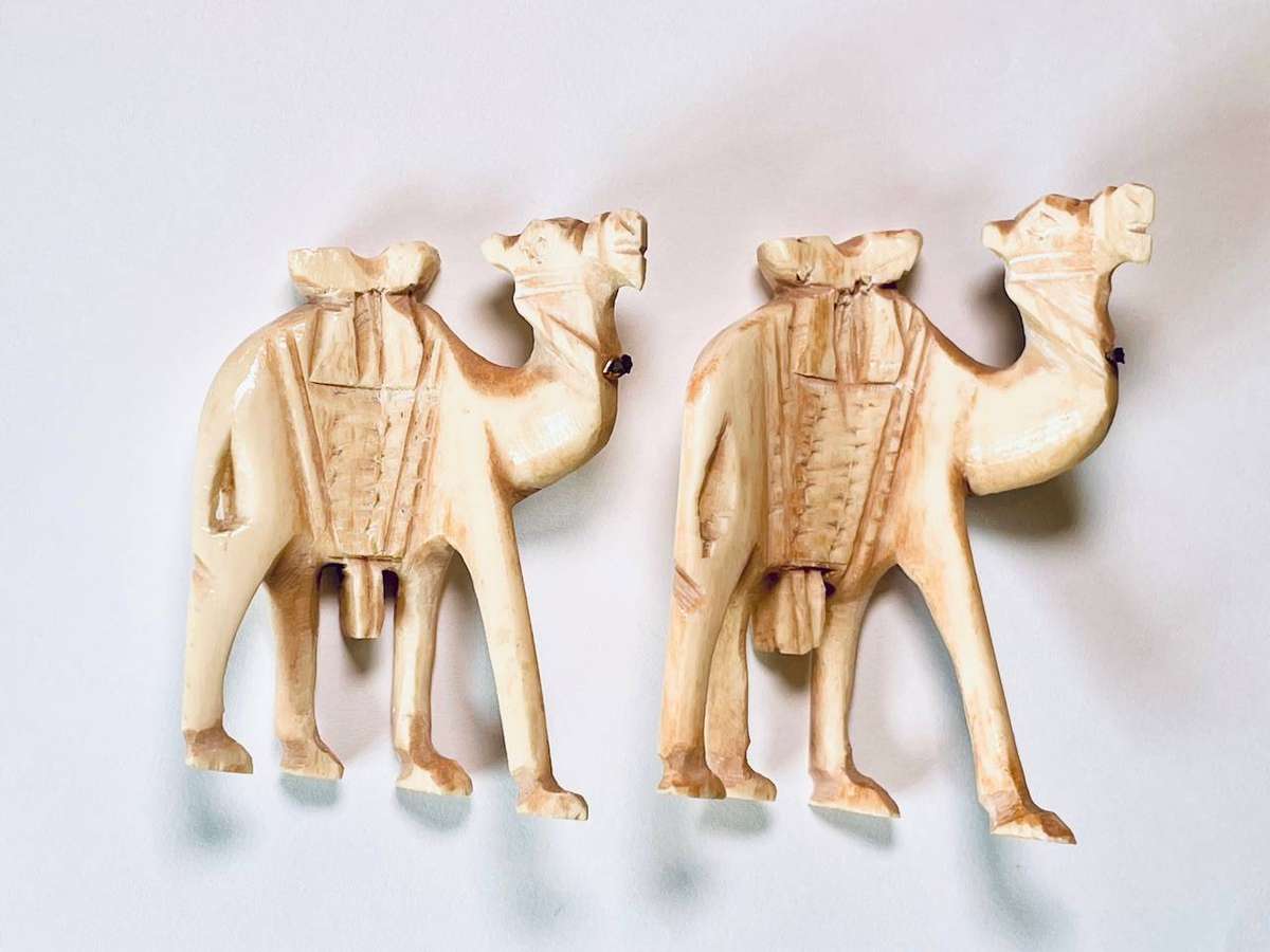 Pair of Hand-Carved Bone Camel Figures  Vintage Decorative (Not Ivory)