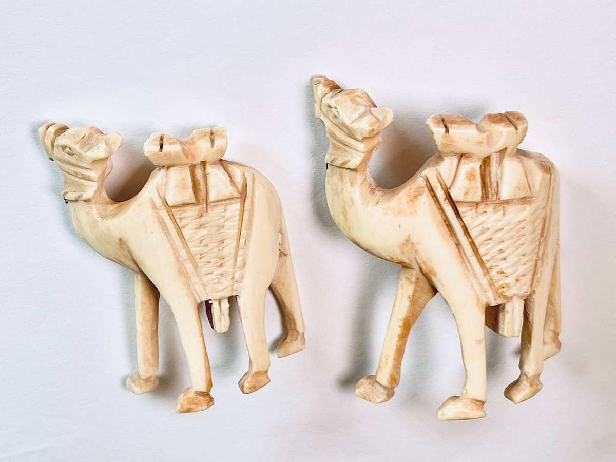 Pair of Hand-Carved Bone Camel Figures  Vintage Decorative (Not Ivory)
