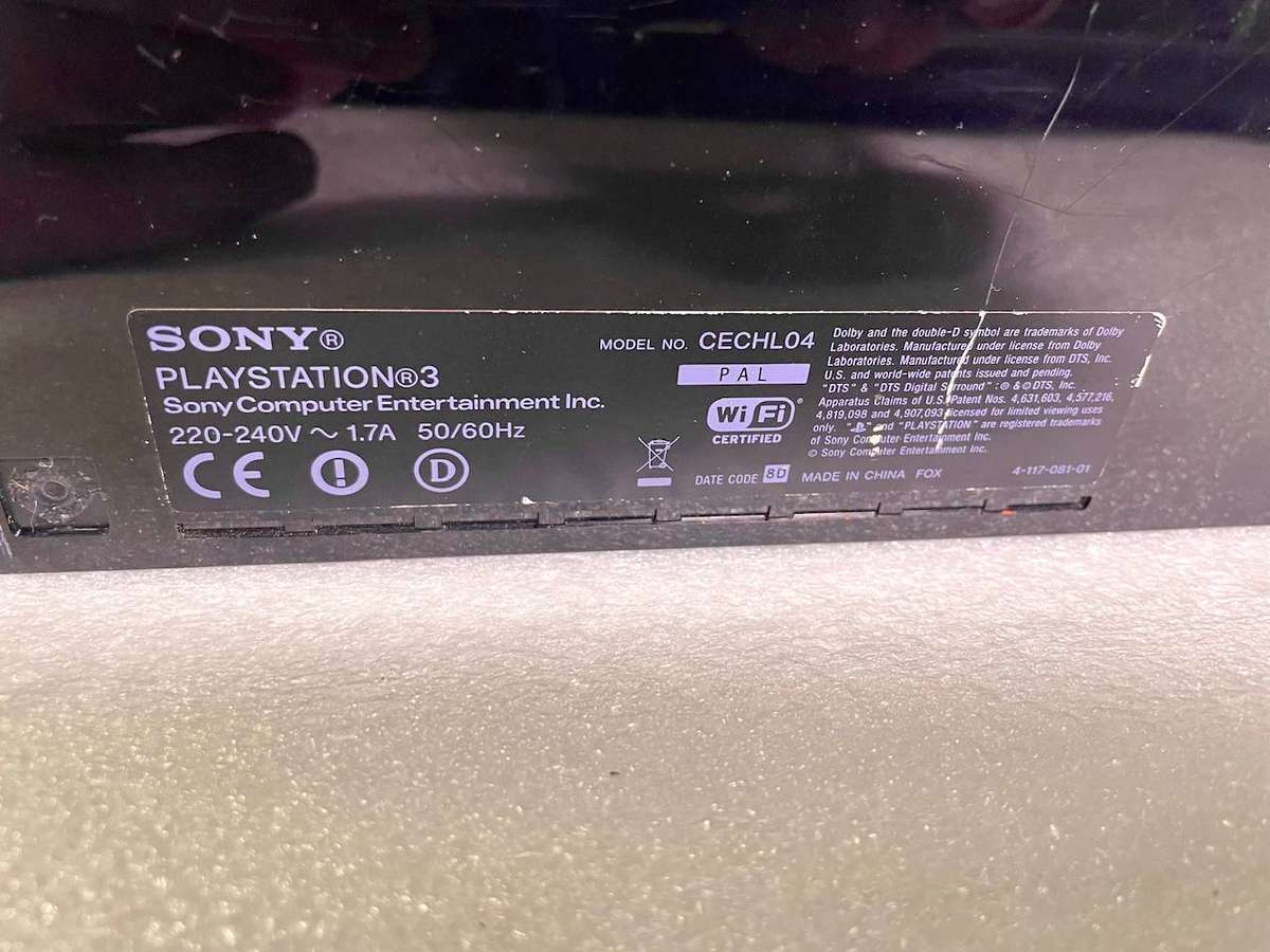 Sony PlayStation 3 (PS3) Console  Model CECHL04 - PARTS / REPAIR