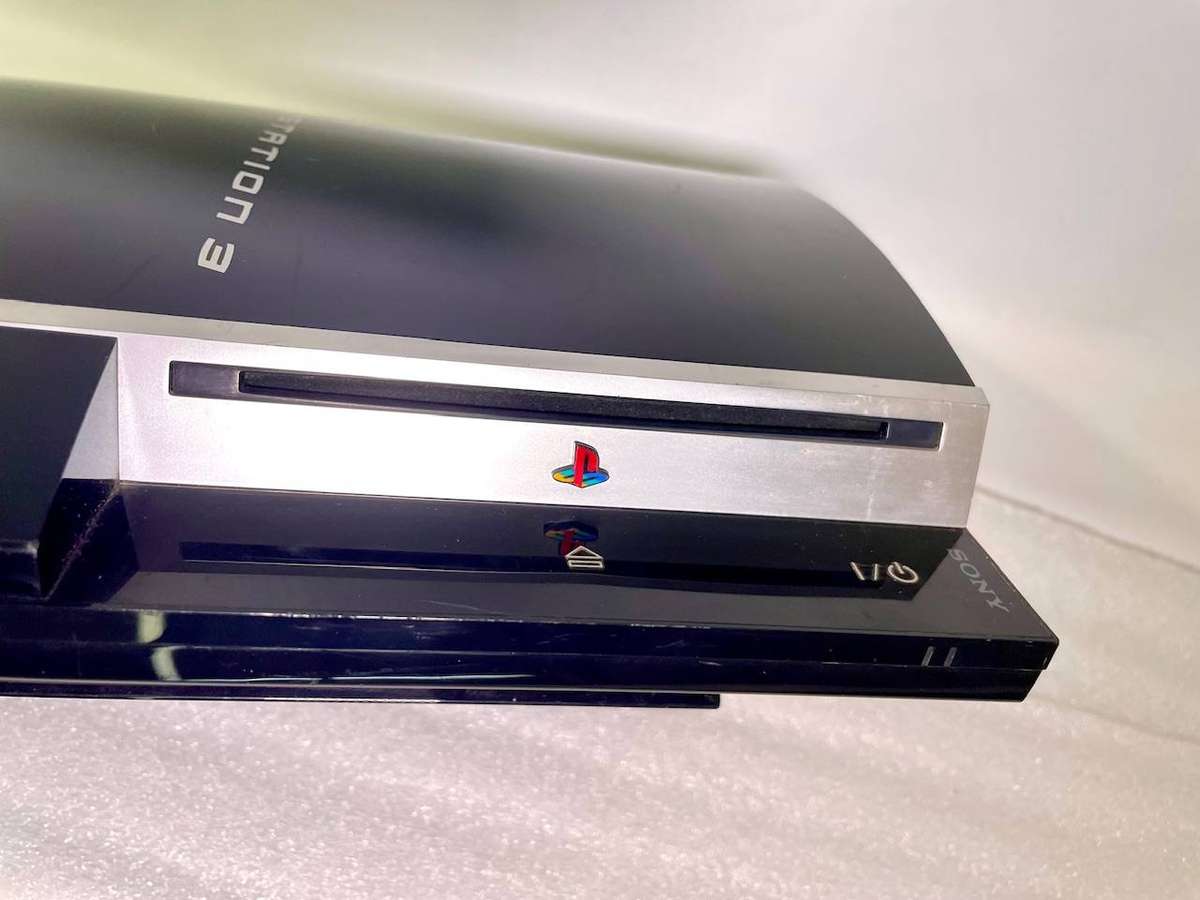 Sony PlayStation 3 (PS3) Console  Model CECHL04 - PARTS / REPAIR