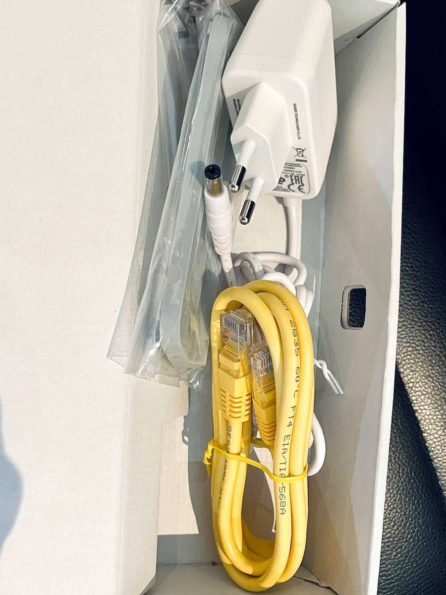 Huawei 4G Router 3 Pro (B535)  Unused Complete in Box