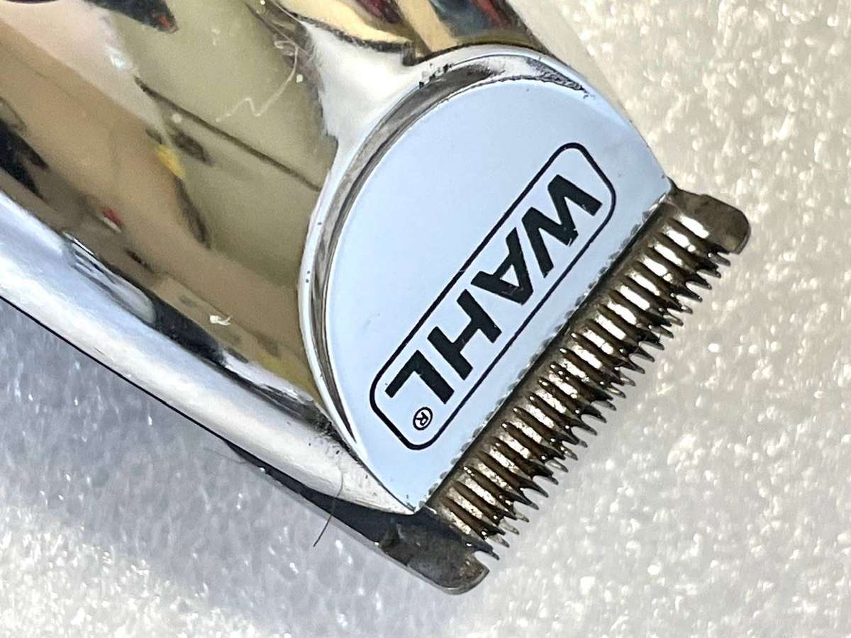 Wahl 9893L Beard Trimmer  Full Grooming Kit | Excellent Condition | Many Attachments