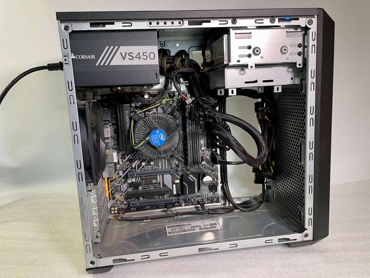 Desktop PC Tower  Intel i5-8400 | 8GB RAM | Corsair PSU | No HDD