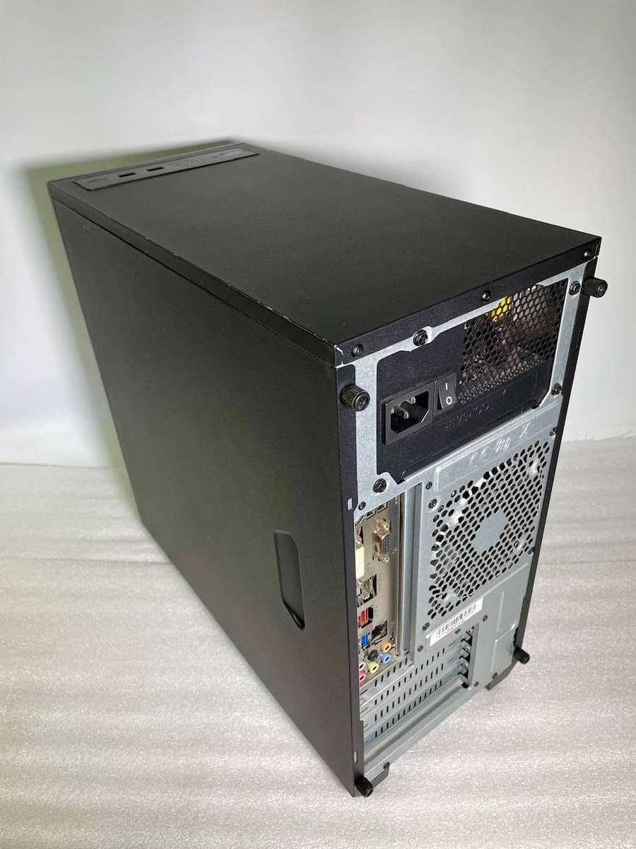 Desktop PC Tower  Intel i5-8400 | 8GB RAM | Corsair PSU | No HDD