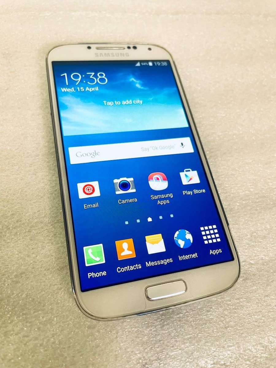Samsung Galaxy S4 (GT-I9500)  Fully Working | Read Description