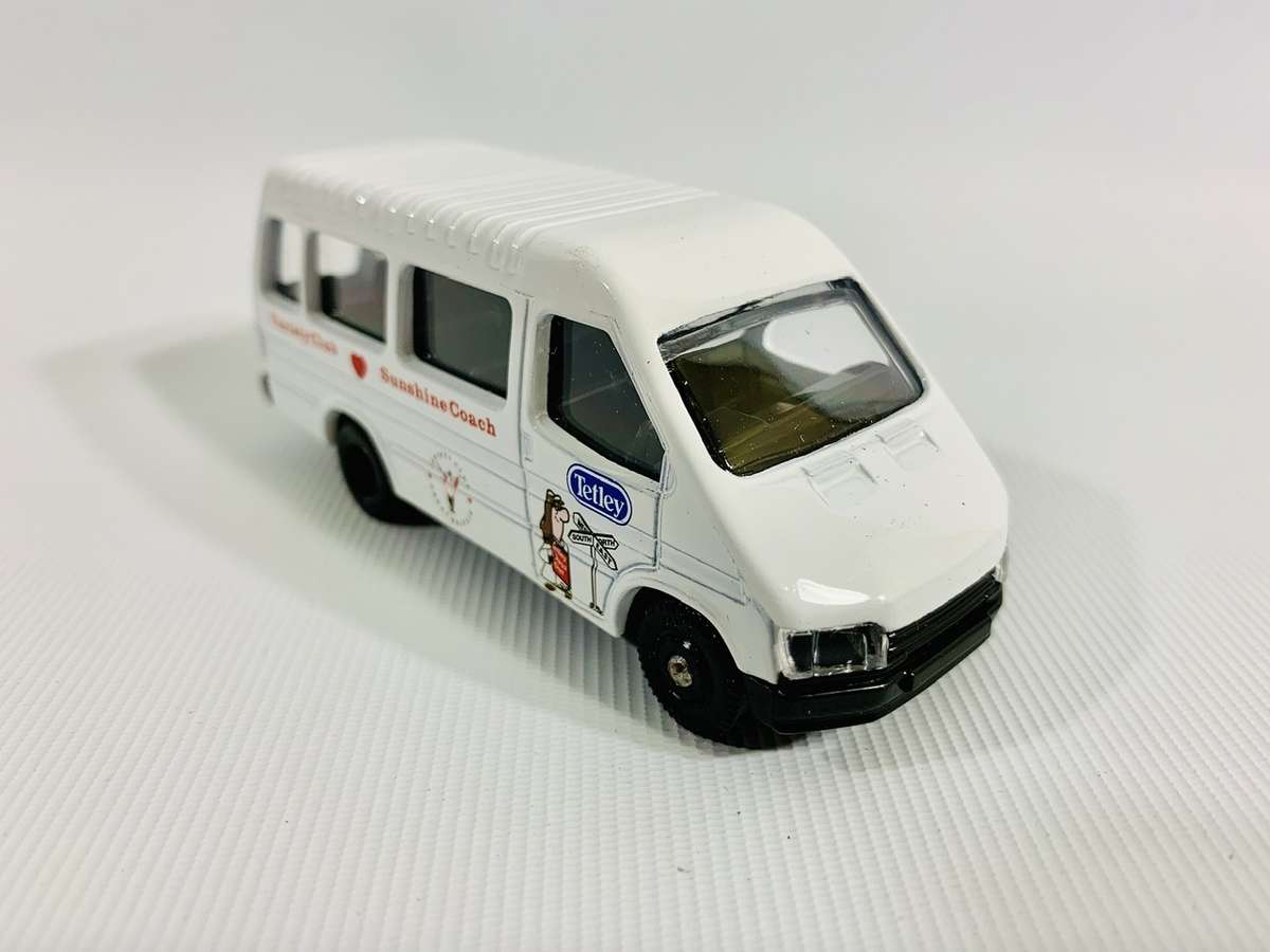 Lledo Tetley Promotional 1/43 Die Cast Variety Club Sunshine Coach (Boxed)