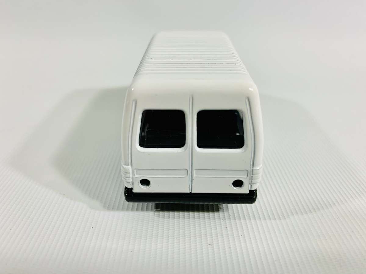 Lledo Tetley Promotional 1/43 Die Cast Variety Club Sunshine Coach (Boxed)