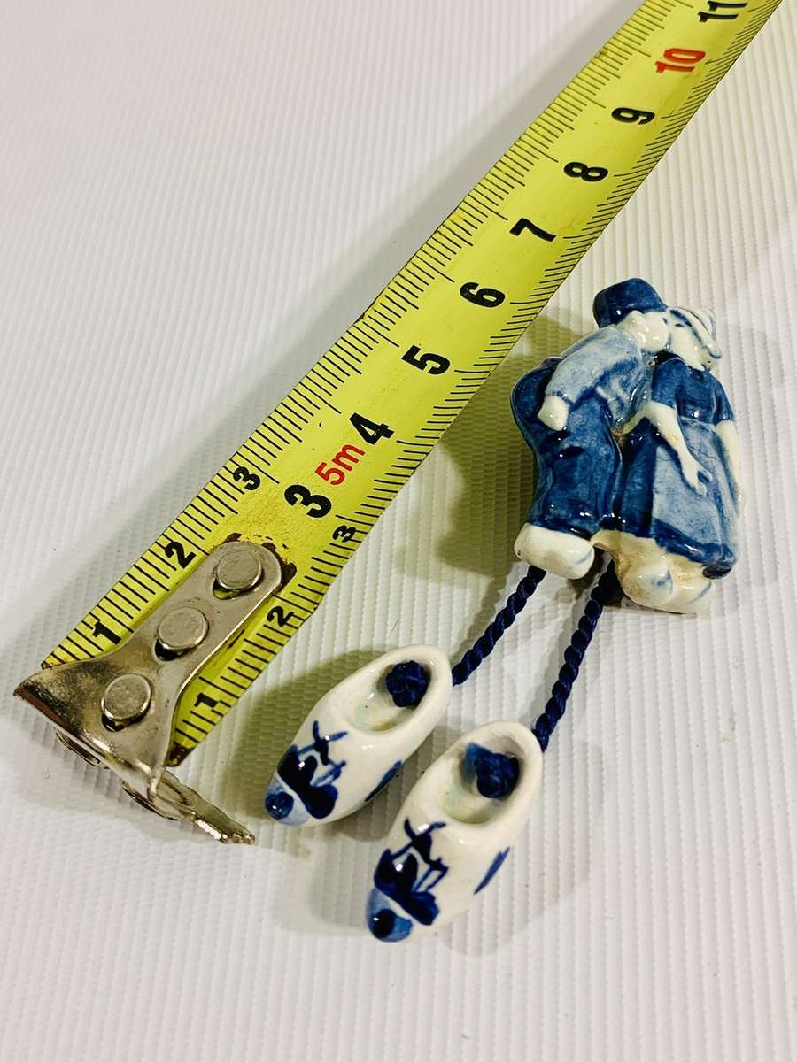 Dainty Delft Porcelain Brooch