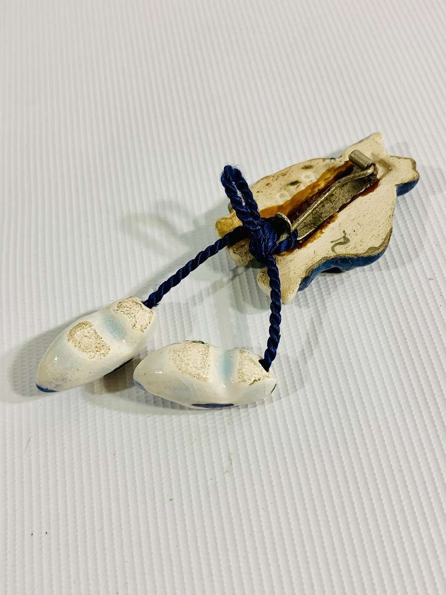 Dainty Delft Porcelain Brooch