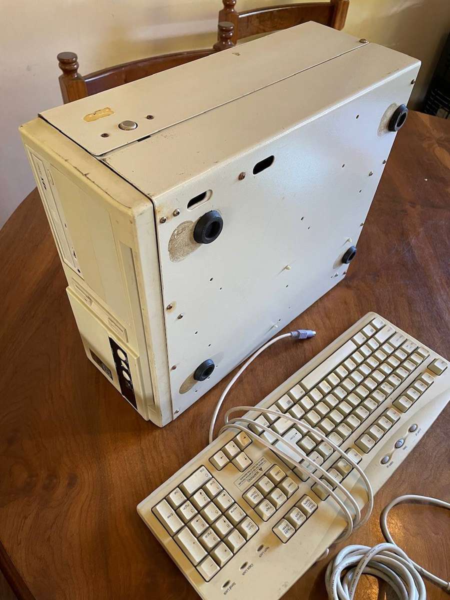 Vintage Retro Gaming PC  Pentium 133 / ASUS VX97 / Sound Blaster Live / Tseng Labs VGA