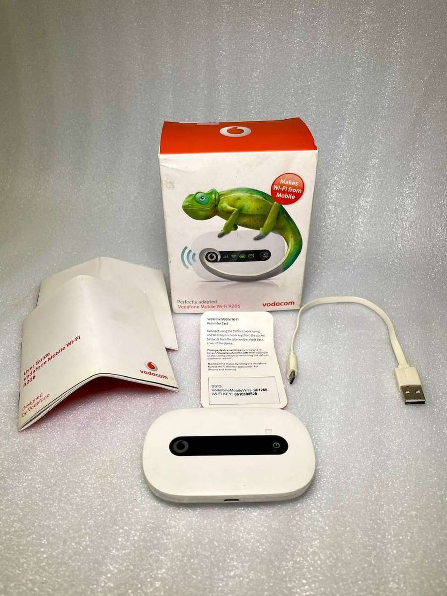 Vodacom Mobile Wi-Fi R206 3G Hotspot Router  Tested & Working