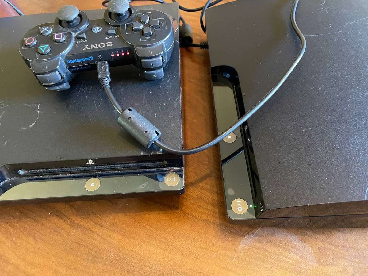 Sony PlayStation 3 Console Bundle  2x PS3 Consoles + Controller  For Parts / Repair