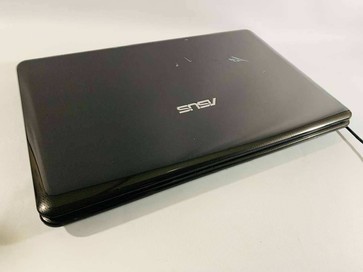 Asus Laptop running Windows Vista