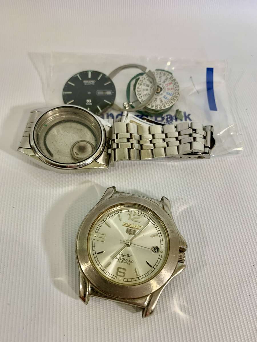 Replica Mens Seiko 5 25 Jewels Watch with Golden Anchor Automatic Movement