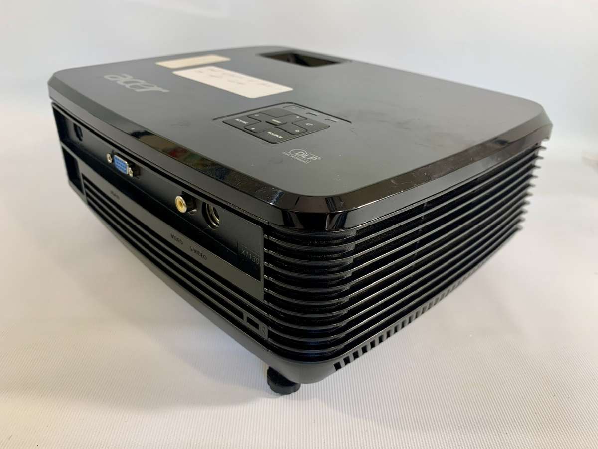 Acer X1130K DLP Projector (read description)