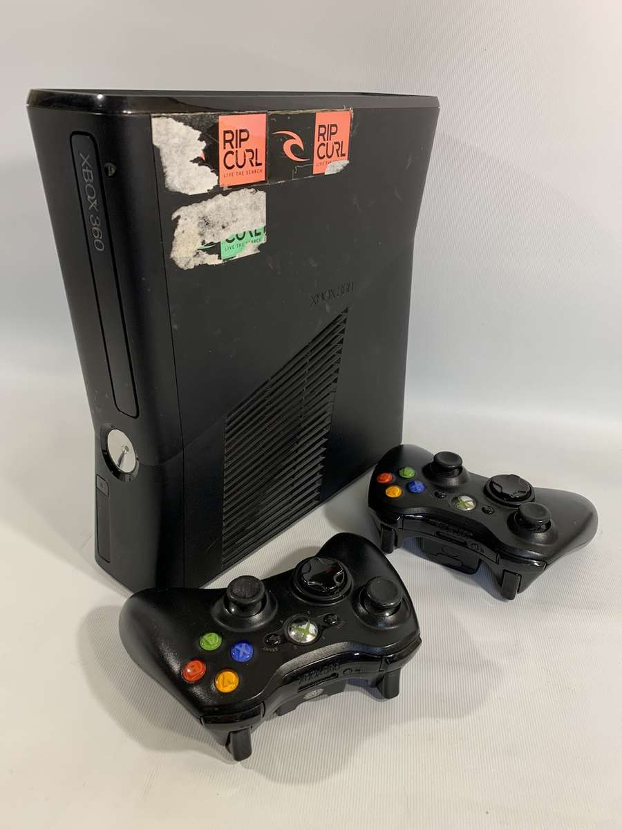 Xbox 360 Slim Console Model 1439 (Parts or Repair)