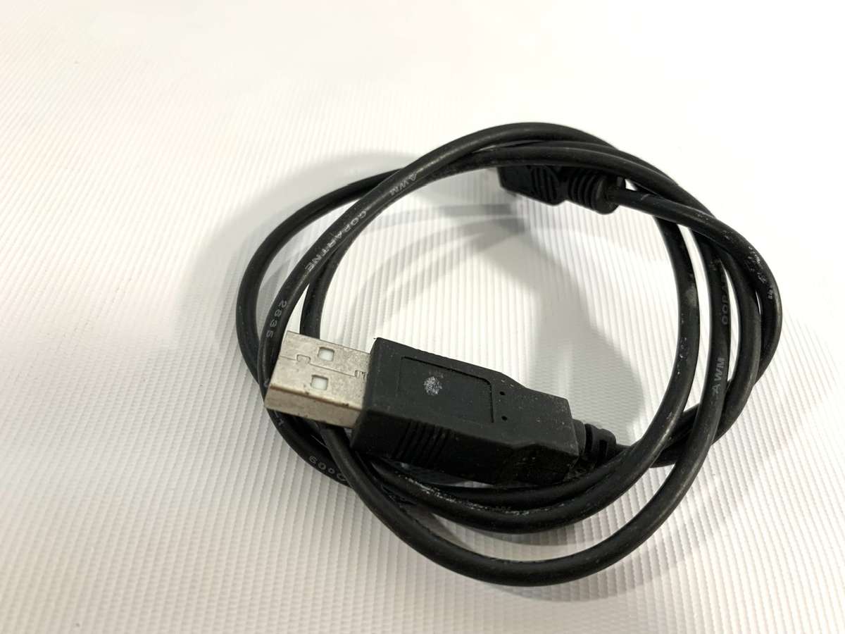 PSP 1004 (Works, but needs charger and battery)