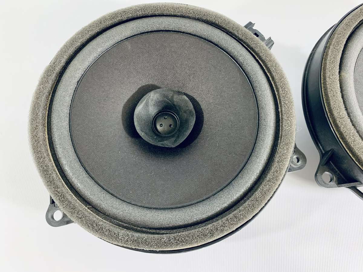 OEM Ford Door Speakers AB39-18808-CA  6.5 (4, 25W)  Set of 2