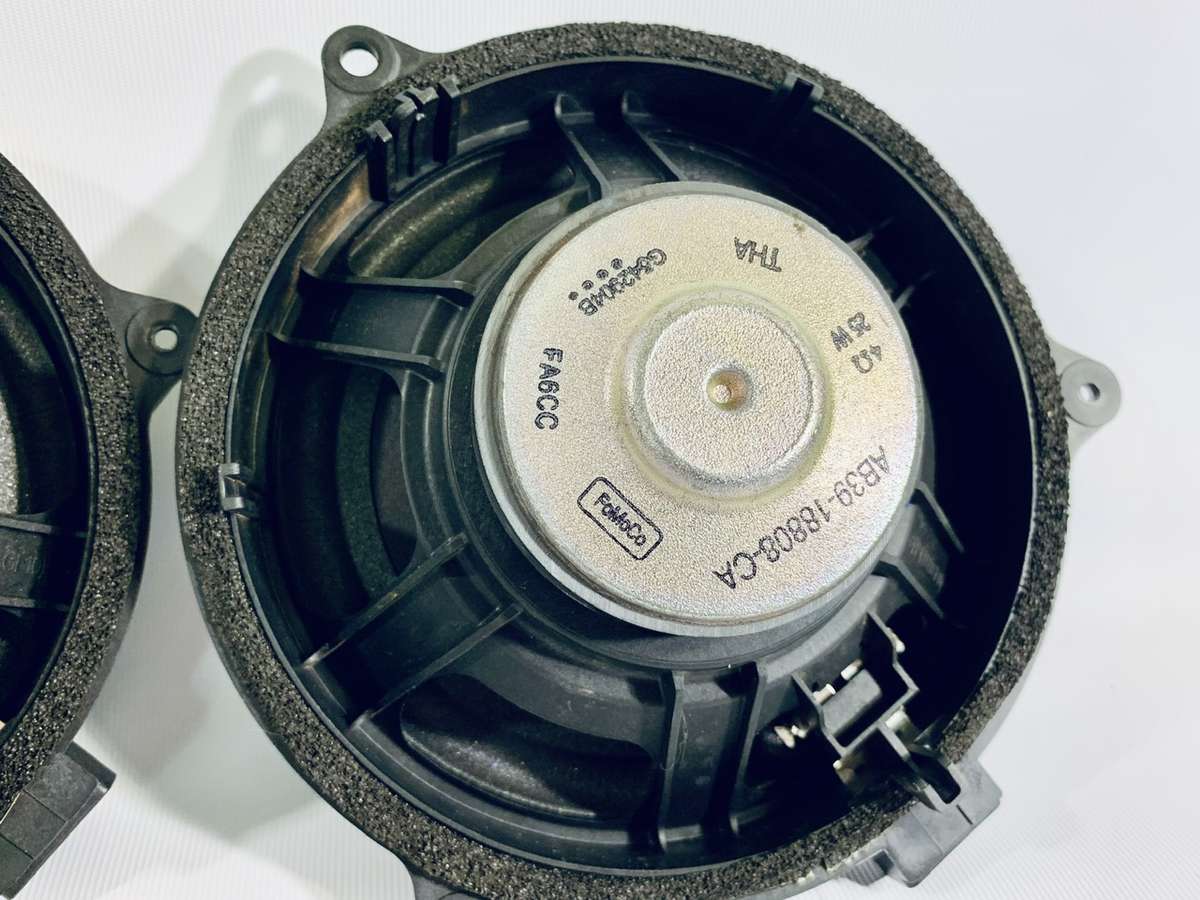 OEM Ford Door Speakers AB39-18808-CA  6.5 (4, 25W)  Set of 2