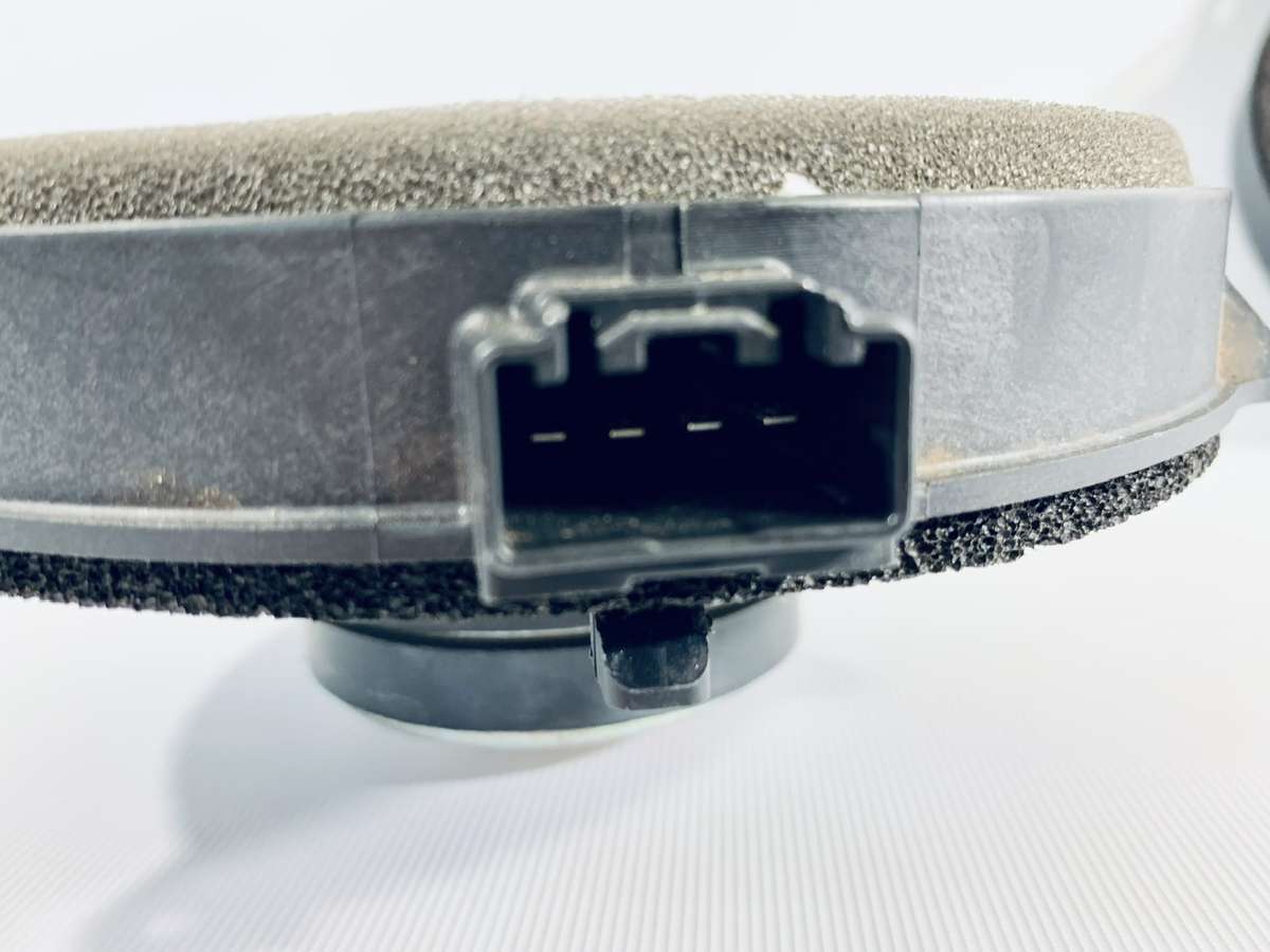 OEM Ford Door Speakers AB39-18808-CA  6.5 (4, 25W)  Set of 2