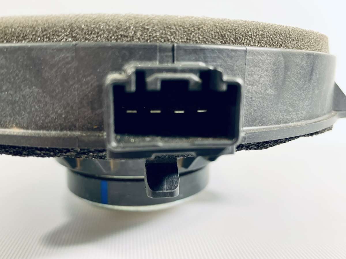 OEM Ford Door Speakers AB39-18808-CA  6.5 (4, 25W)  Set of 2