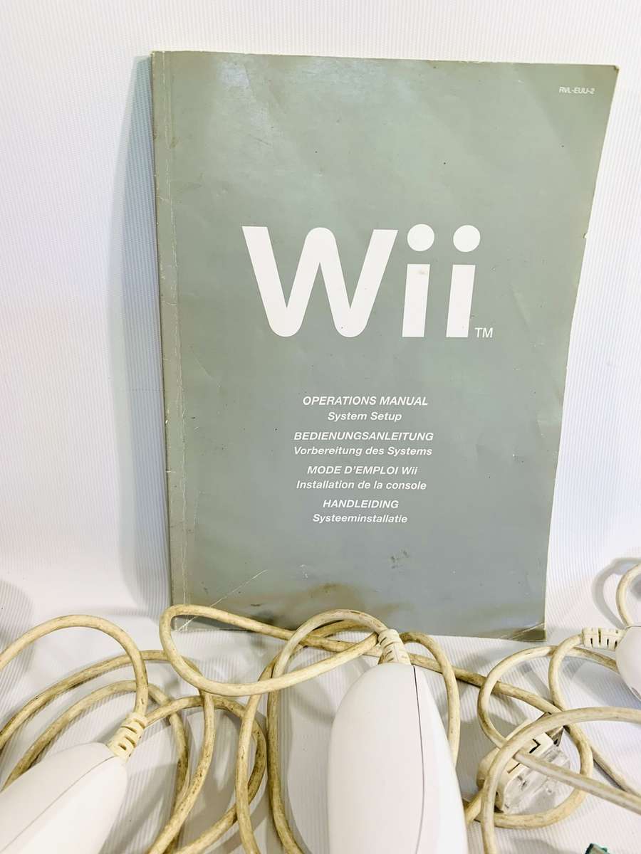 Nintendo Wii Console with Accessories (please read description)