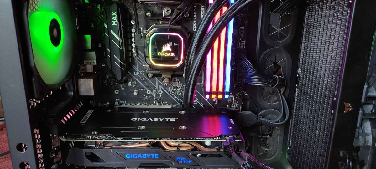 Corsair iCUE H100i RGB Pro XT 240mm Liquid CPU Cooler