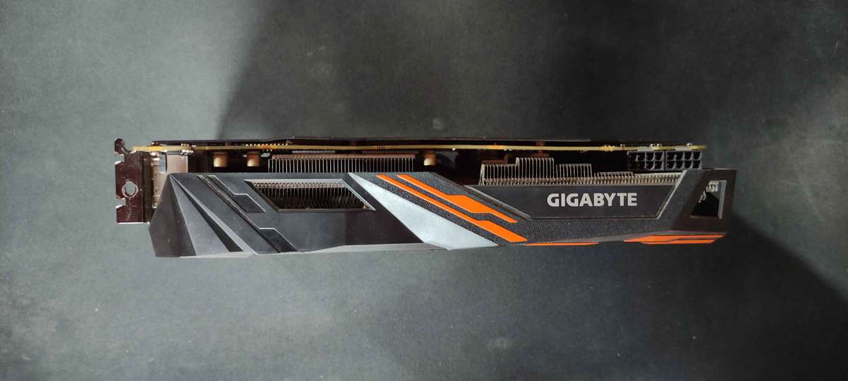 Gigabyte RX VEGA 64 GAMING OC 8GB