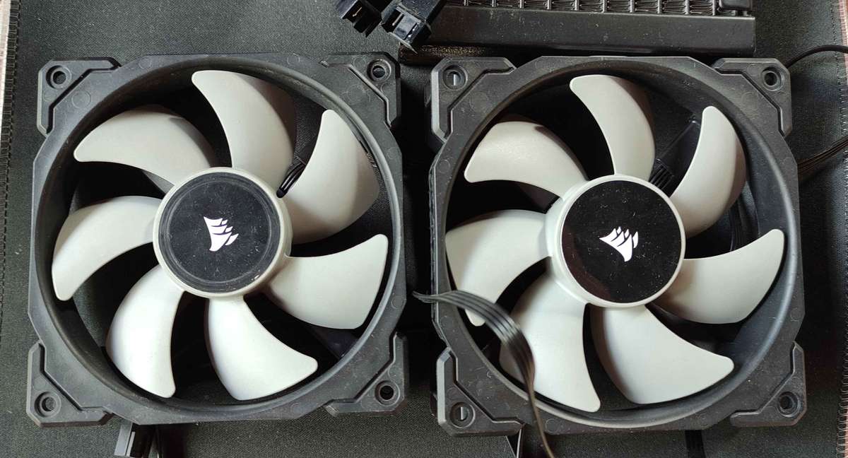 Corsair iCUE H100i RGB Pro XT 240mm Liquid CPU Cooler