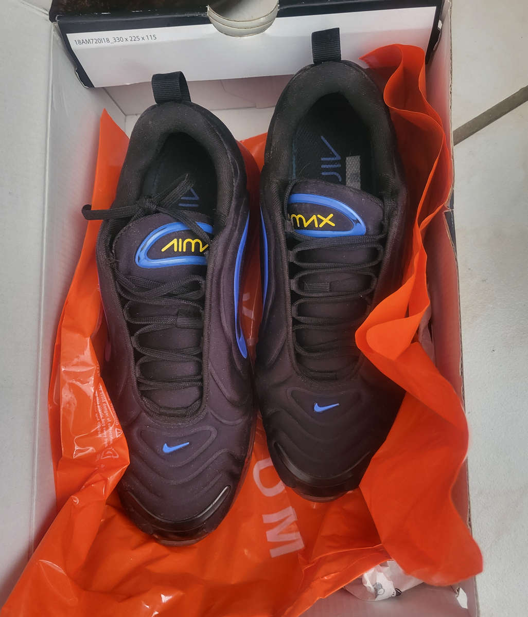 Nike Air Max 720 Black Blue Red Sneakers