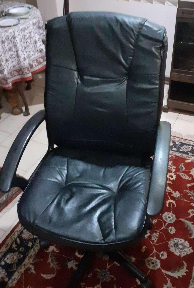Office chair - leather