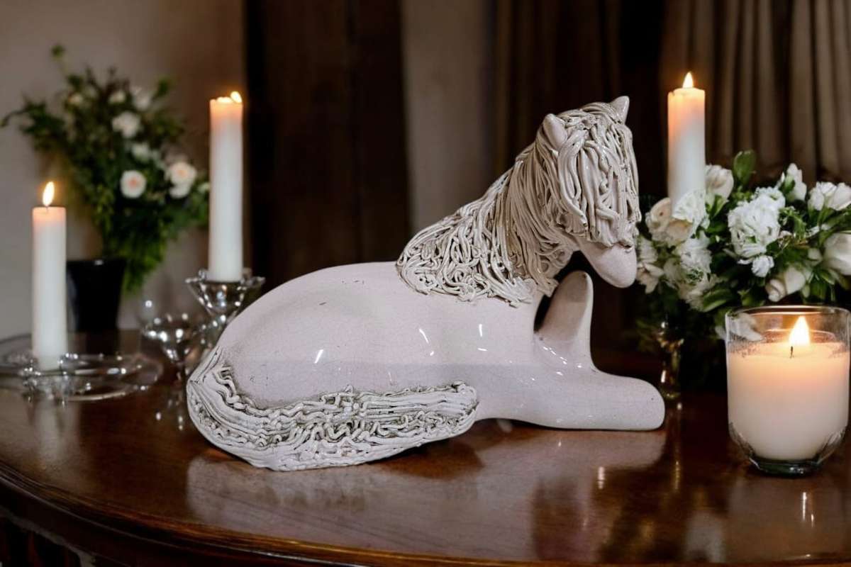 Cheval spaghetti pony (pale pink)