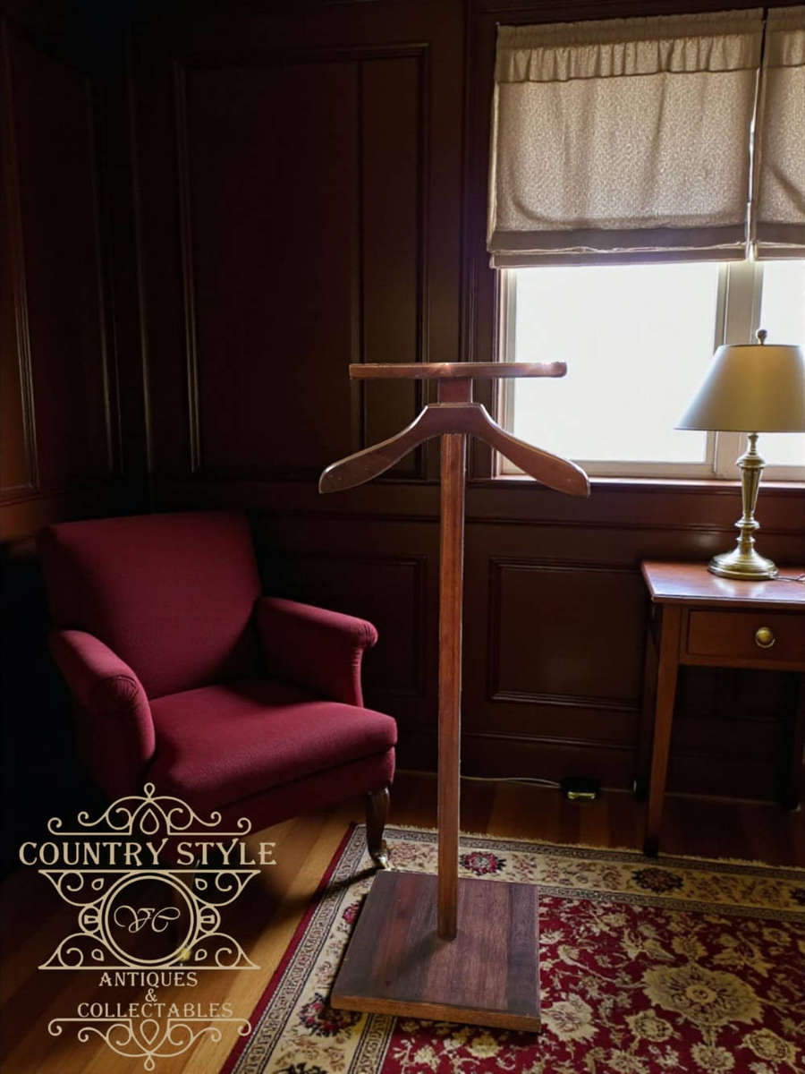 Gentleman's Valet, Suit Stand