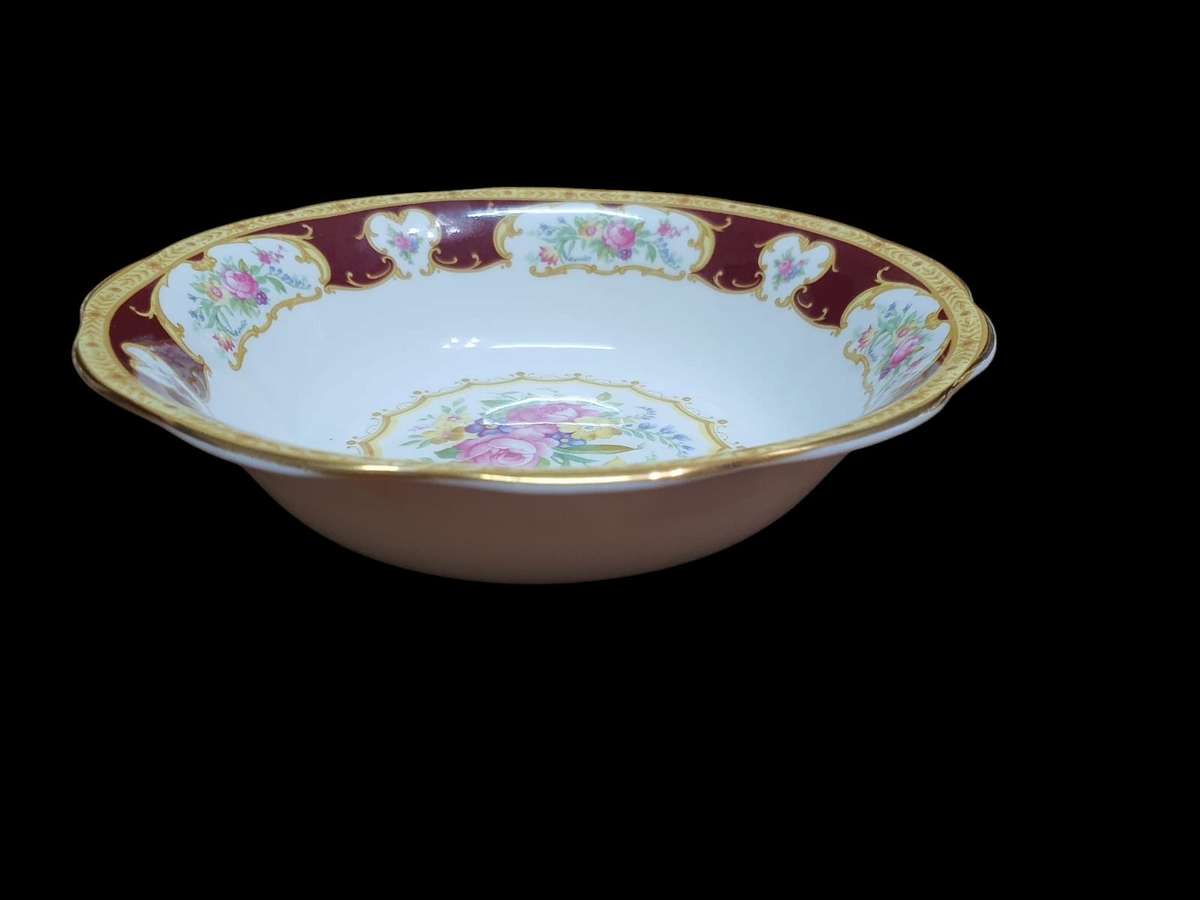 Royal Albert Lady Hamilton 20Pc dinner set