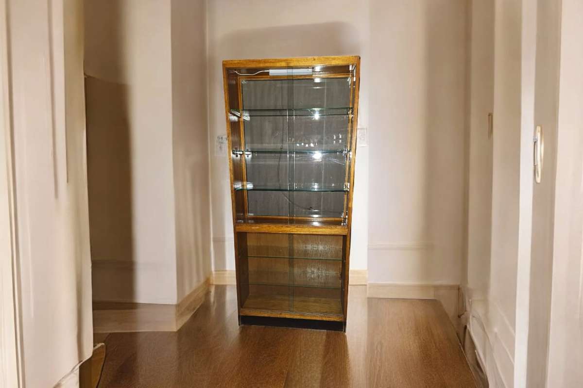 Art Deco 1920's Antique Showcase