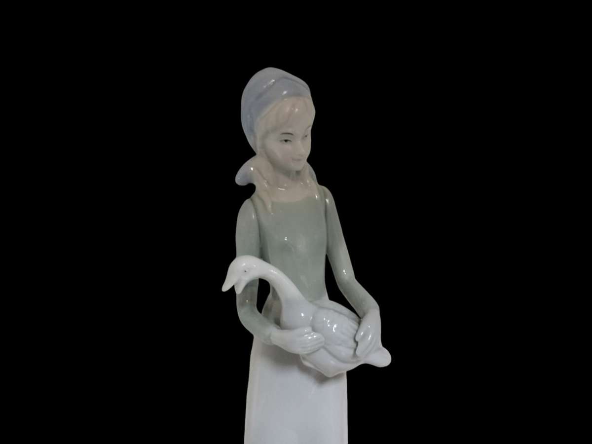 Lladro Style Vintage Porcelain Figurine of a Girl With Goose,