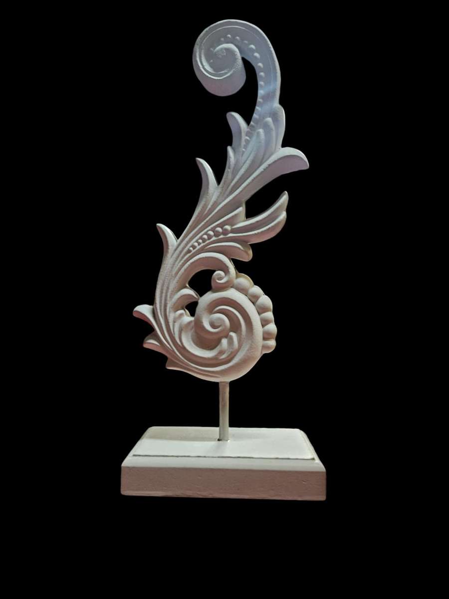 Wooden Carved Decorative Sculpture