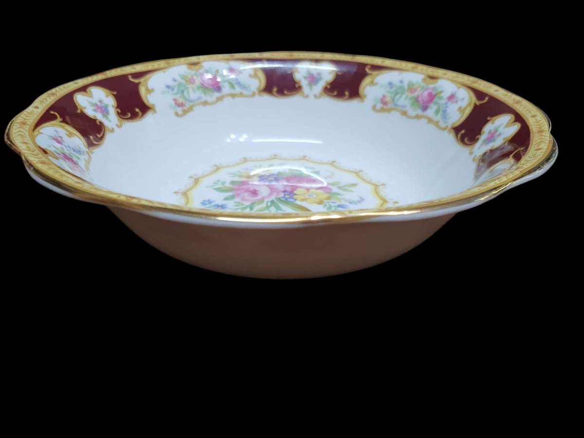 Royal Albert Lady Hamilton 20Pc dinner set