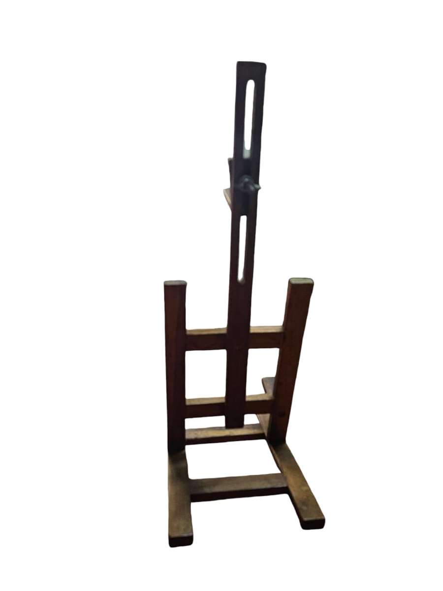 Small Wooden Adjustable Easel