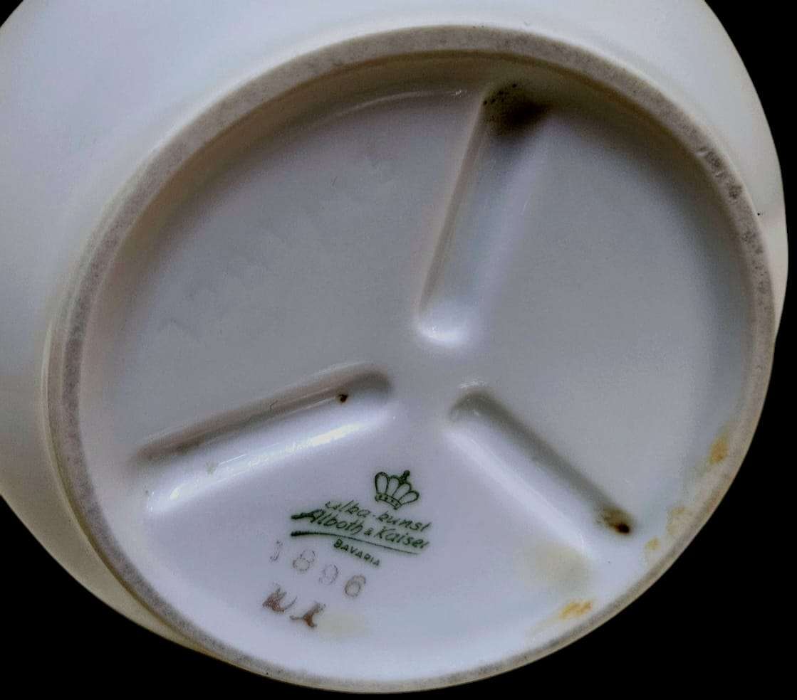 Alboth & Kaiser Bavaria Porcelain Planter