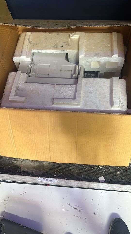 Oki MC300 series Workgroup Color MFP Print, Copy, Scan, Fax Duplex Network,Print on A3