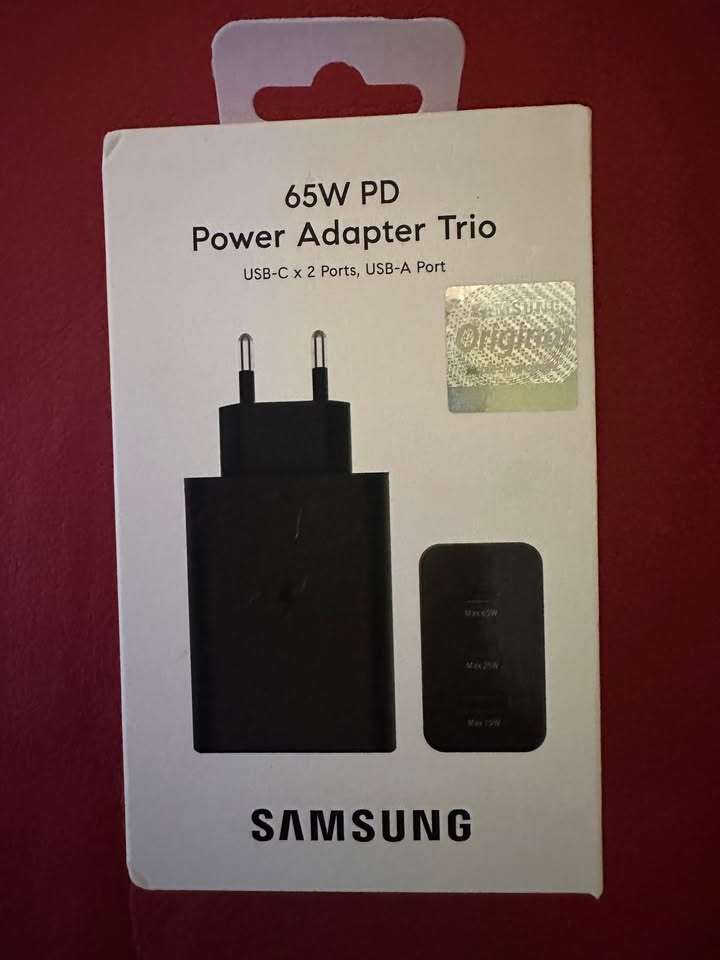 Super Fast 65W PD Power Adapter Trio Charger White & Black