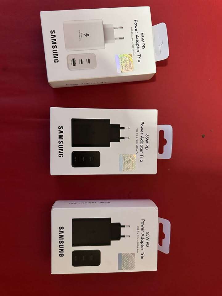 Super Fast 65W PD Power Adapter Trio Charger White & Black