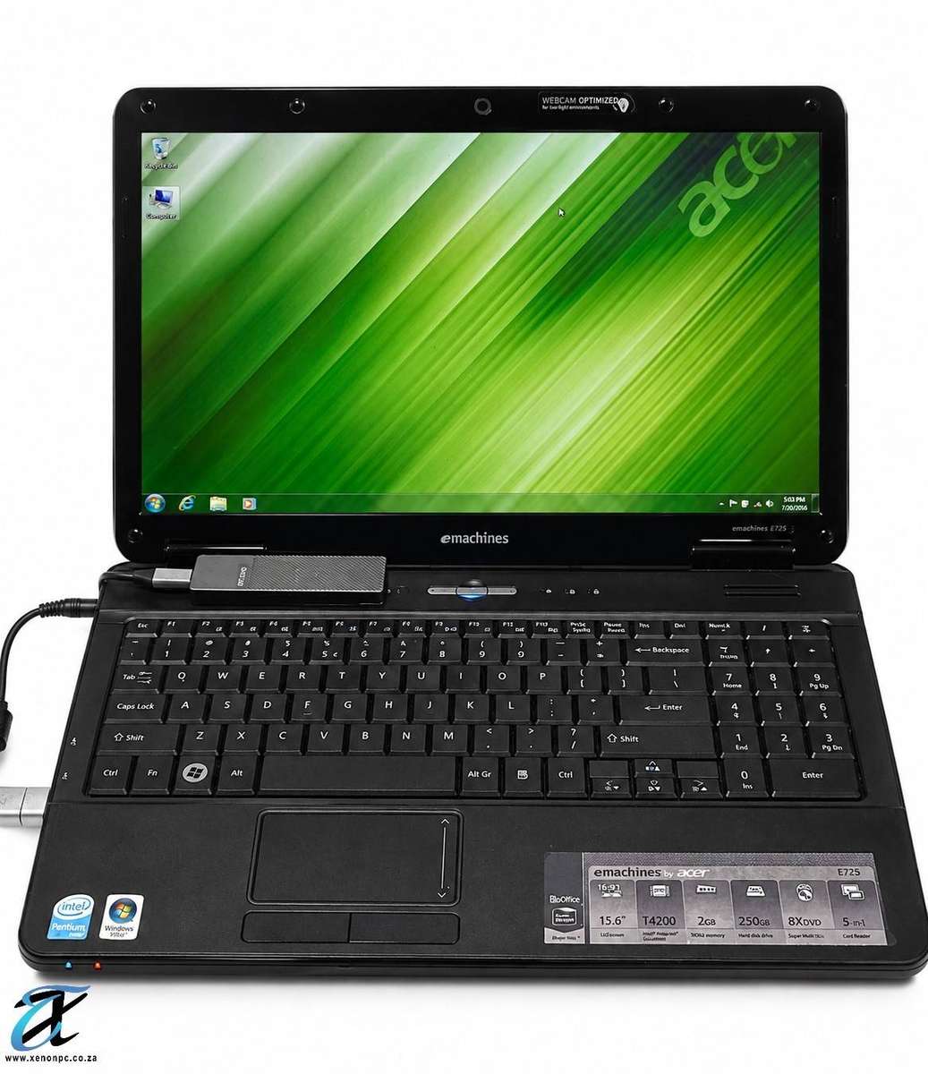 eMachines E725 15.6 Laptop Intel Pentium Dual-Core T4200 2GHz 2GB RAM 250GB HDD Windows 7