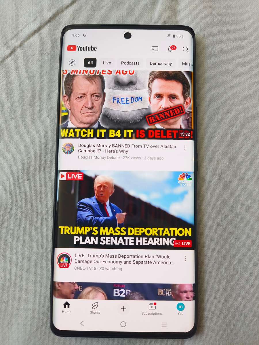 Vivo V30 5 G Smartphone