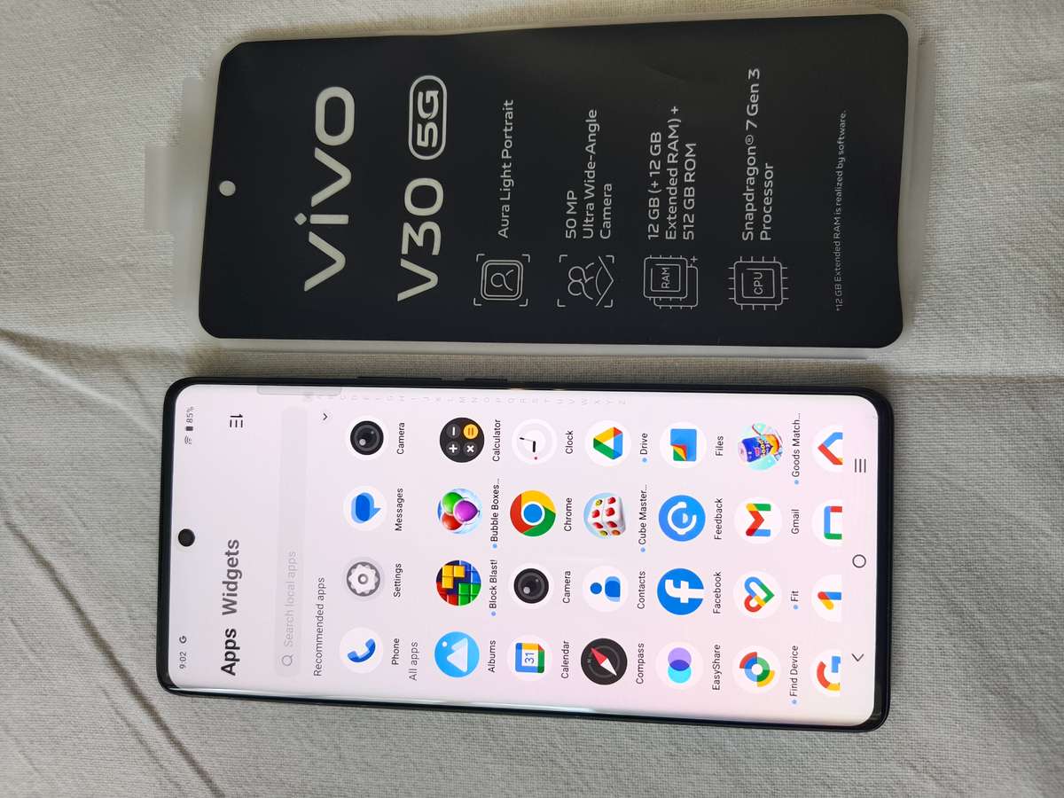 Vivo V30 5 G Smartphone