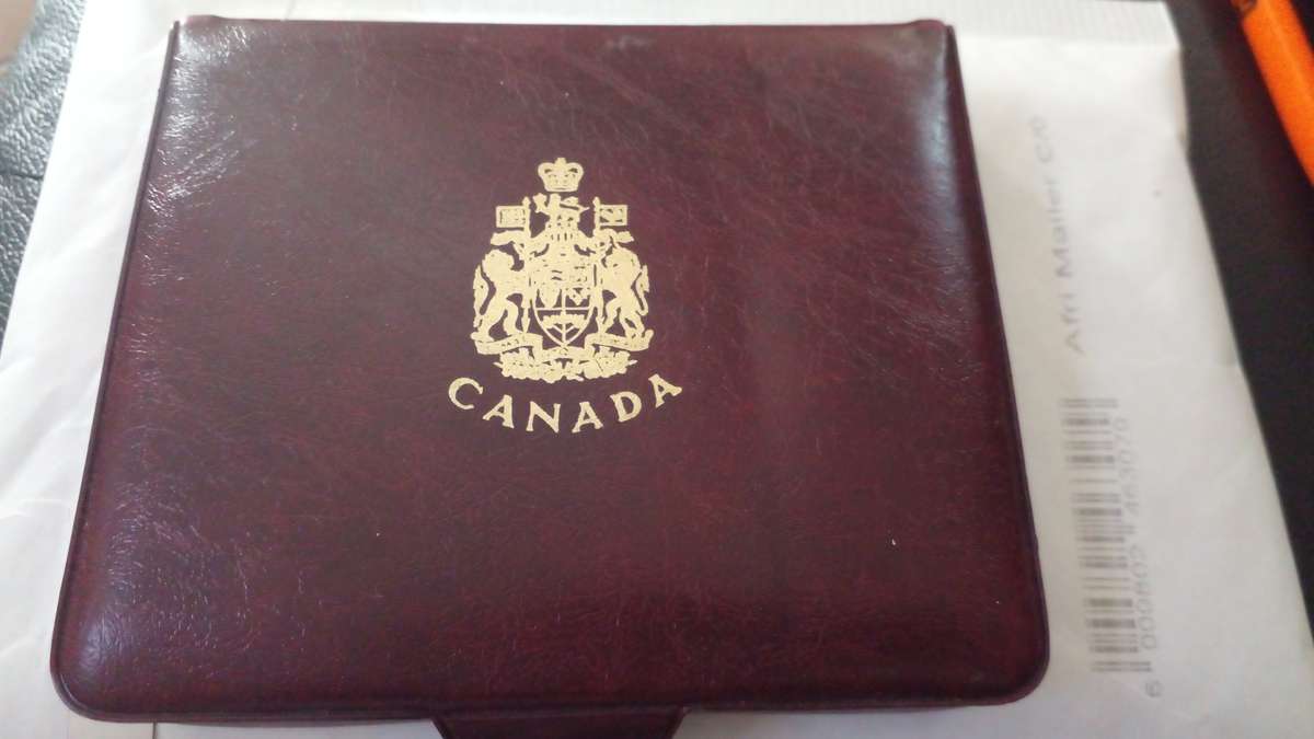 Royal Canadian Mint proof set 1976