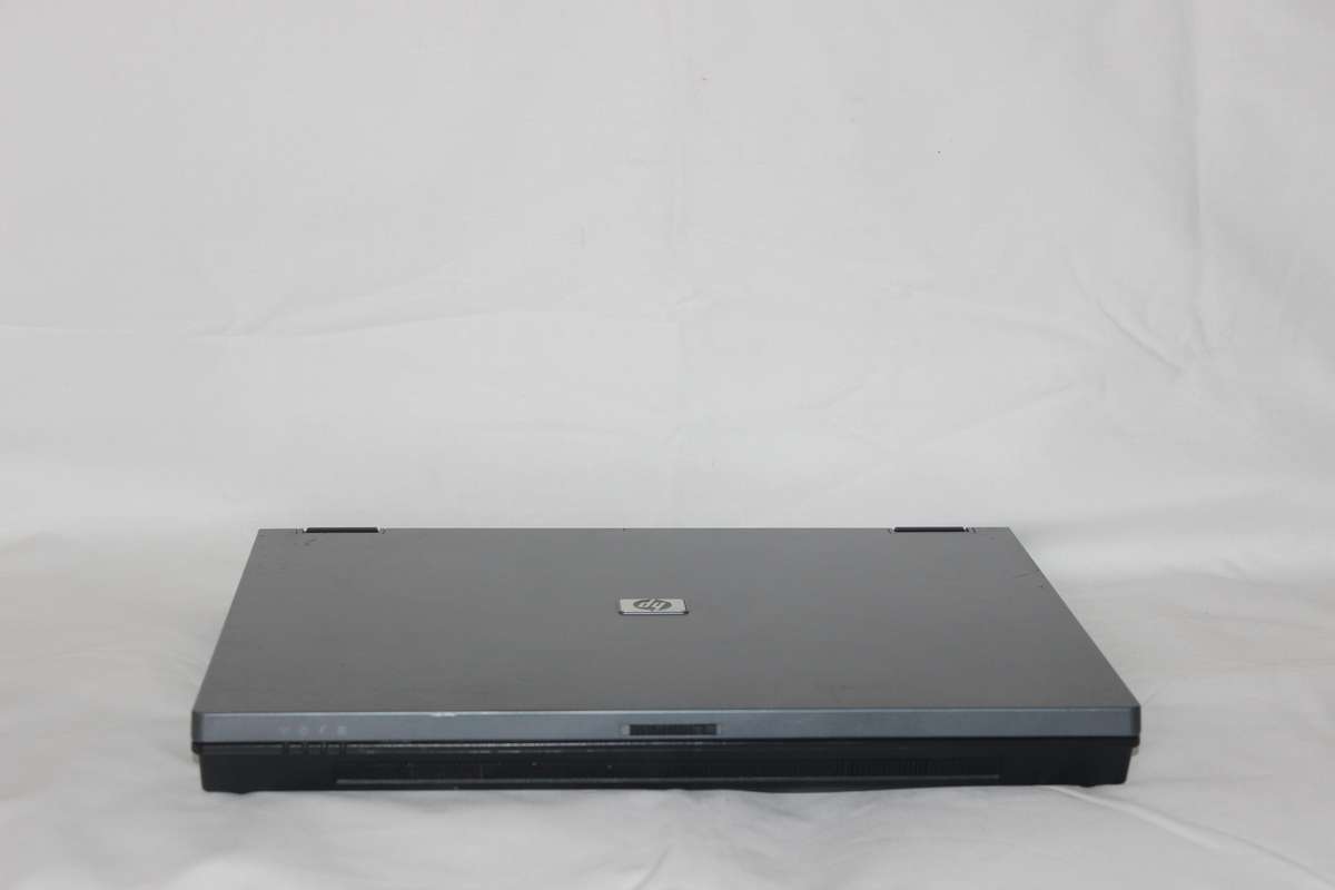 HP Compaq 6701b Laptop