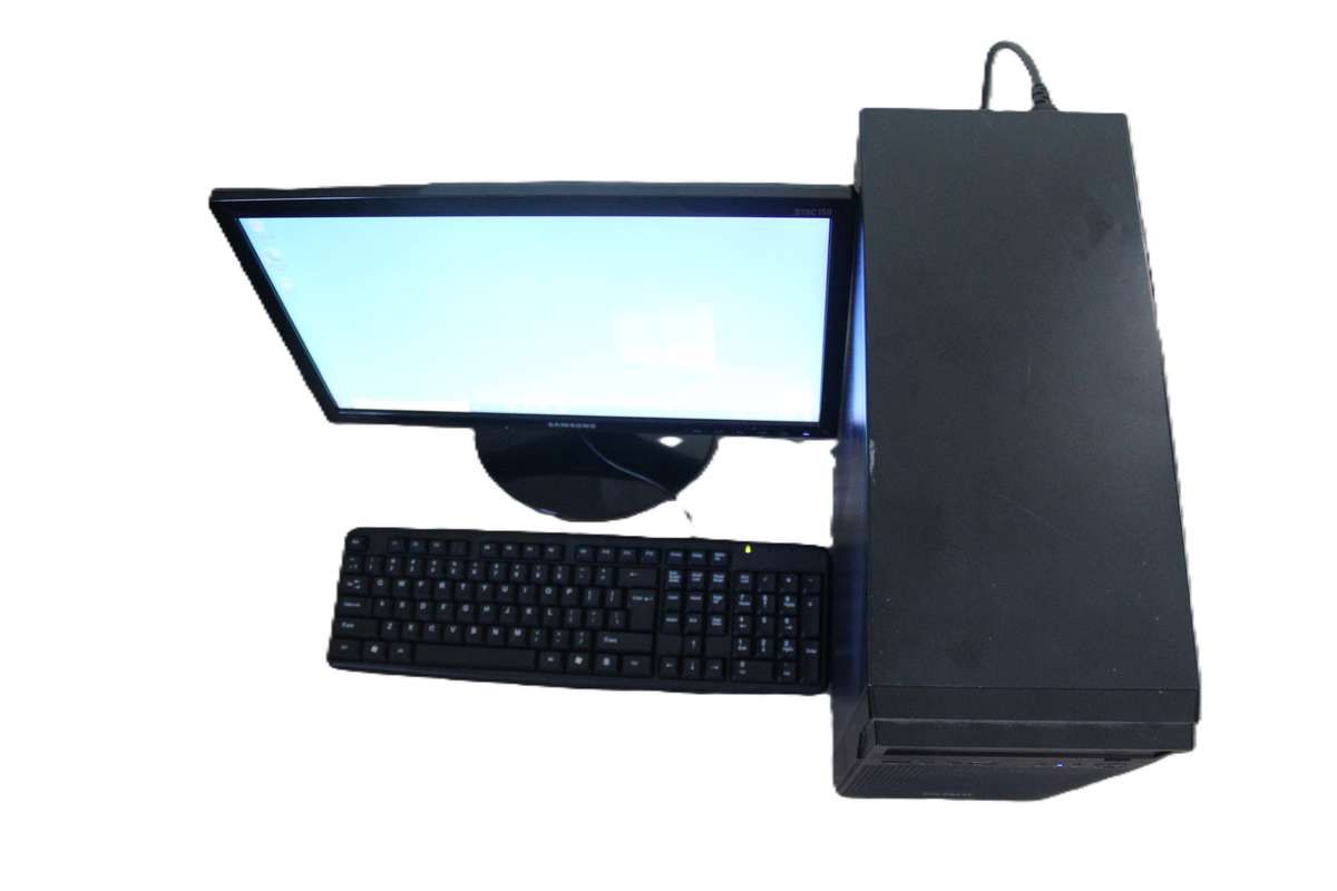 Gigabyte i5 PC with Monitor