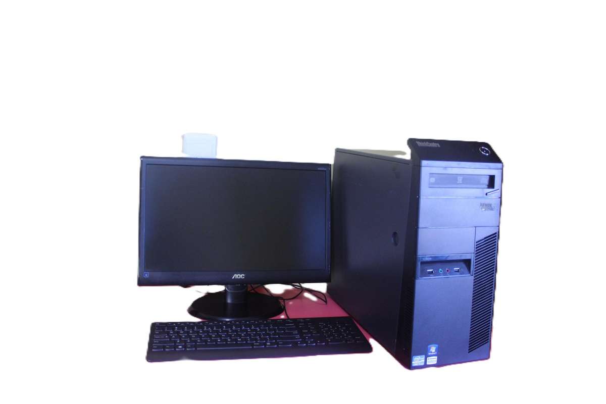 Lenovo ThinkCentre Desktop Computer i7(complete set)